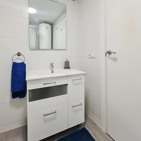 Apartment Beautiful In Benalbeach *