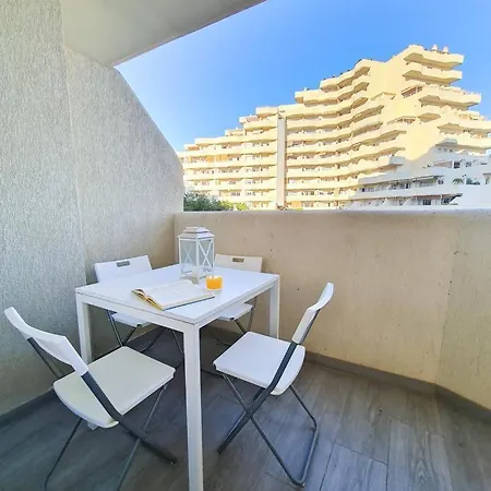 Apartment Beautiful In Benalbeach Benalmadena